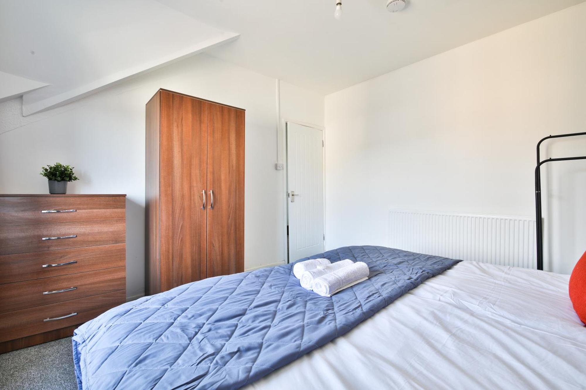 Ferienwohnung Super King Bed, Walking Distance To City Centre Cardiff Exterior foto